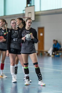 Bild 106 - wAJ HSG Kremperheide/Muensterdorf - HSG Herzhorn/Kollmar/Neuendorf : Ergebnis: 31:34